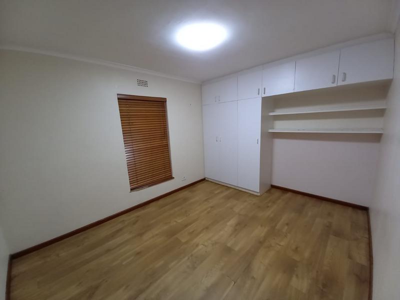To Let 3 Bedroom Property for Rent in Edgemead Western Cape